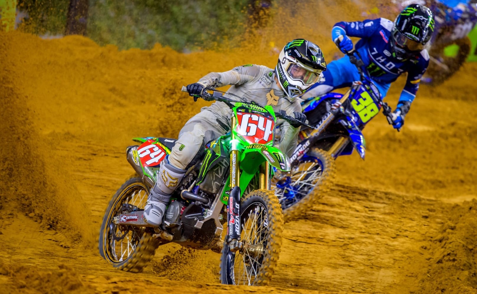 Austin Forkner leads Haiden Deegan at the 2024 Arlington Supercross